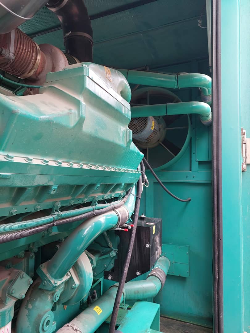 تعمیردیزل ژنراتور کامینز 2300 کاوا مدل QSK60-G4